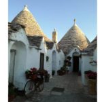 Typické domečky Trulli v Alberobello v Itálii