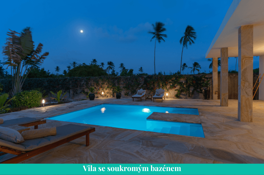 Bazén v noci vila Zanzibar