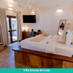 Ložnice v českém hotelu na Zanzibaru