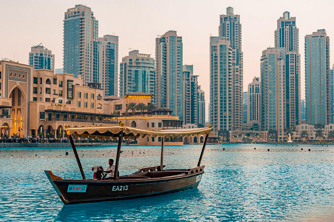 Cestování do Dubaje, staré město a nové město