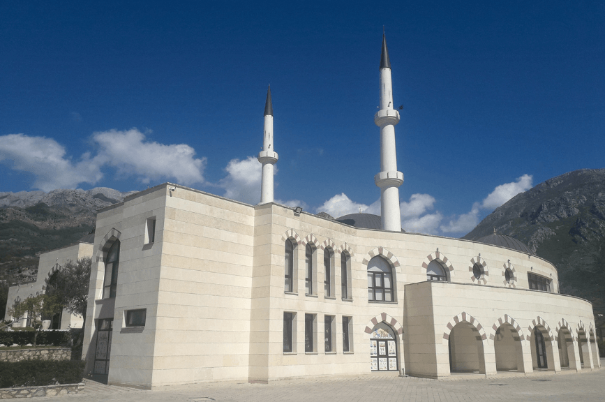 Mešita ve městě Bar