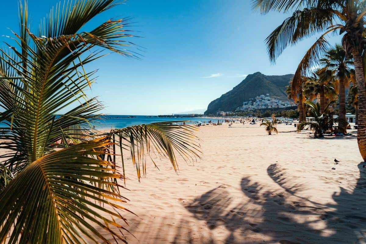 Ostrov Tenerife krásná pláž