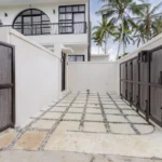 Bali vila parking
