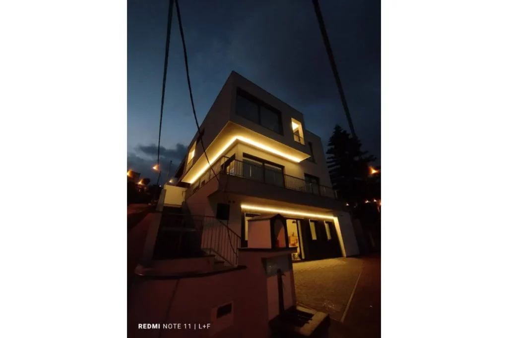 Budova kde je umístěn apartmán na Madeiře