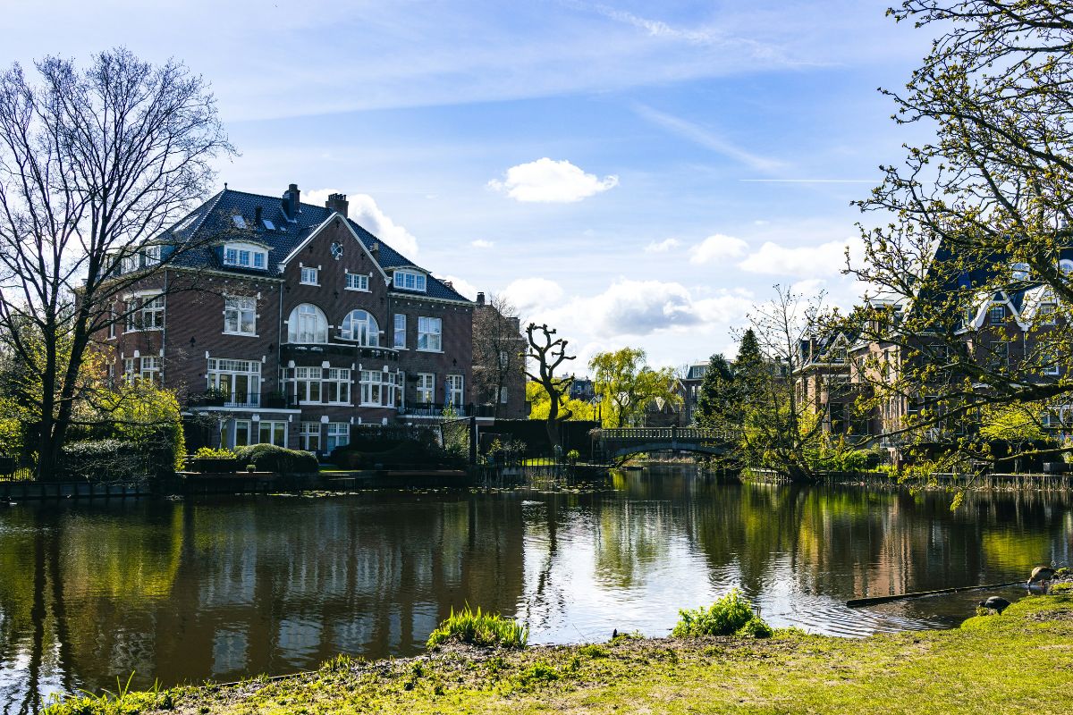 Krásný park v Amsterdamu