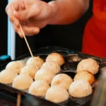 Food tour Tokio, čerstvé takoyaki