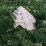 Mayské Pyramidy Calakmul panorama