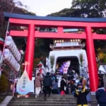 Velký Buddha, torii brána Enoshima